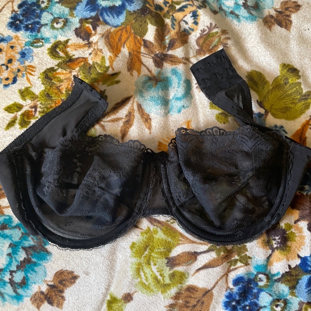 Vintage vanity fair strapless lace bra